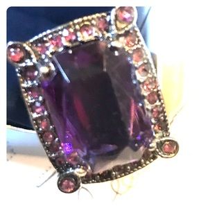 New Avon Barcelona purple Square Stone ring Size 7